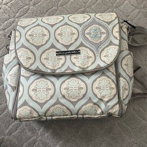 Petunia pickle, bottom diaper bag